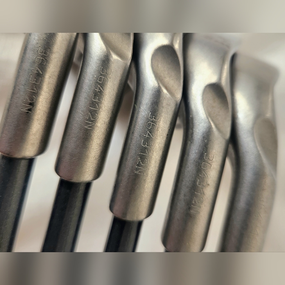 ‼️SOLDPing i3 0-Size iron set 6,7,8,9 and S wedge Graphite shaft 350 series - Picture 9 of 15